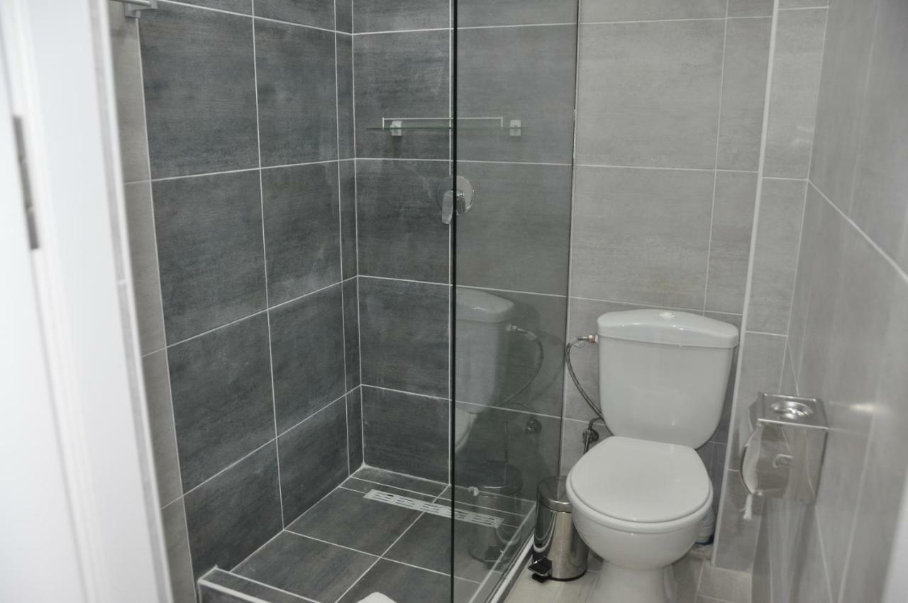 Medelean Hotel Comrat Kültér fotó