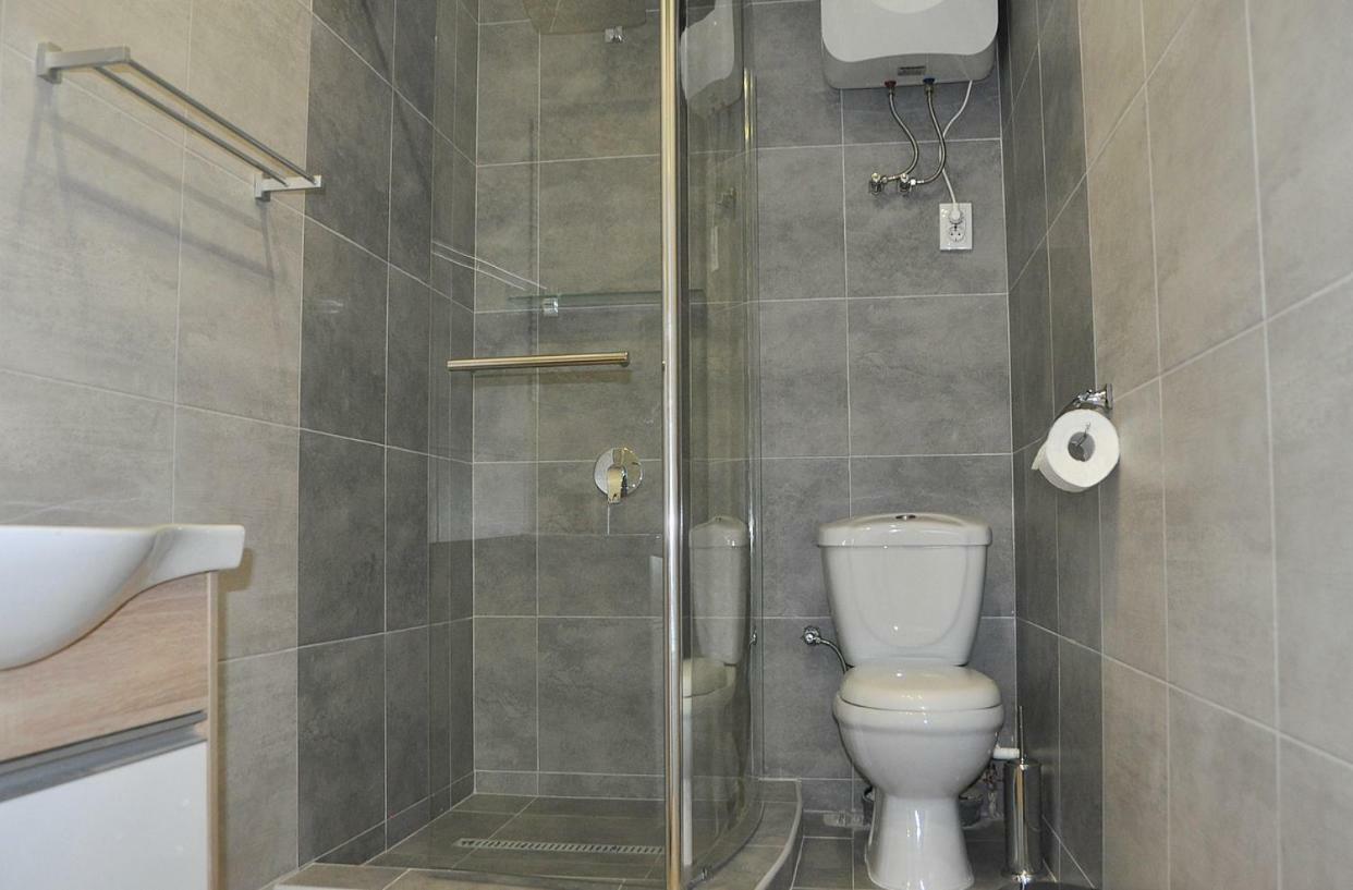 Medelean Hotel Comrat Kültér fotó